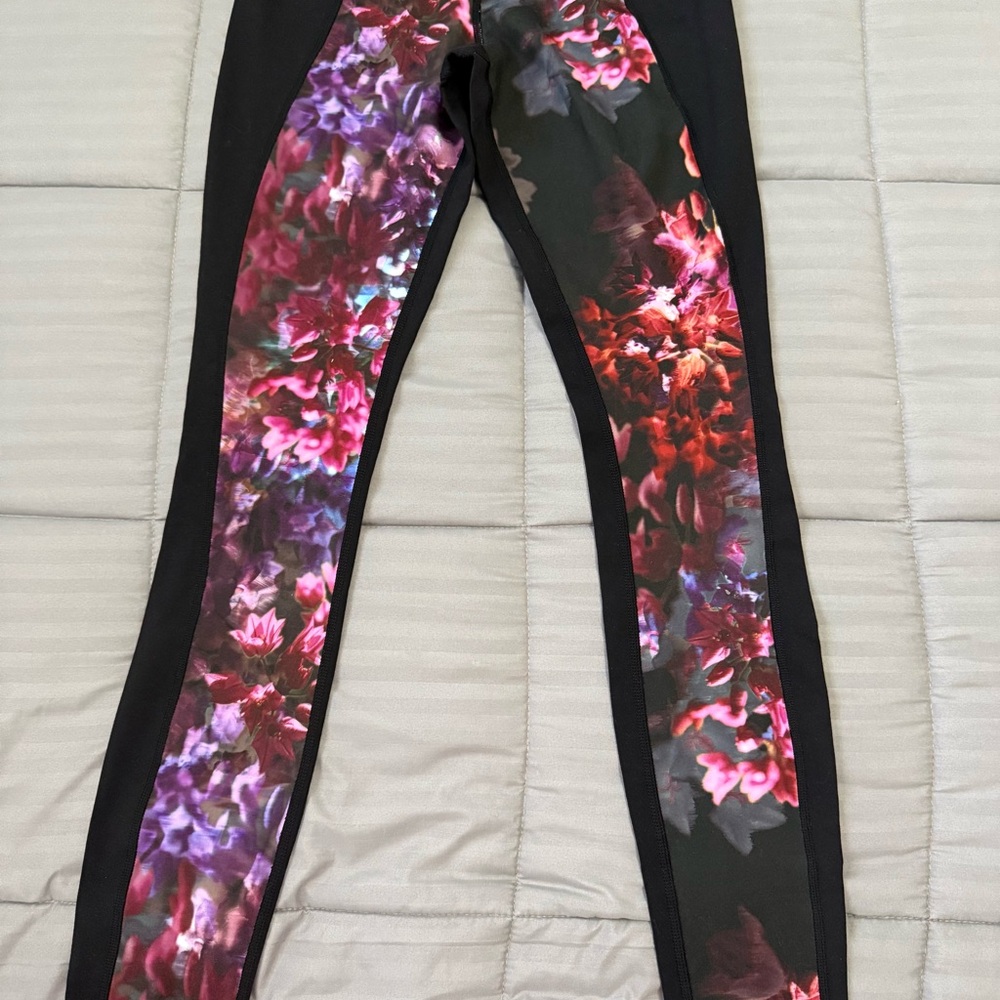 lululemon athletica Women’s Leggings - Black with Floral Accents
